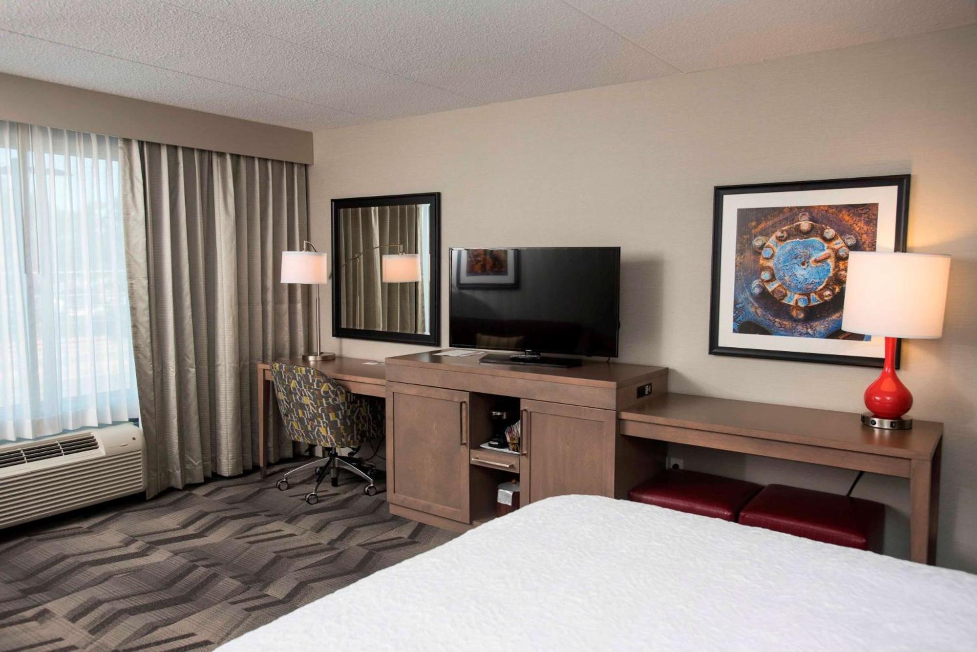Hampton Inn & Suites By Hilton Thunder Bay Exteriör bild